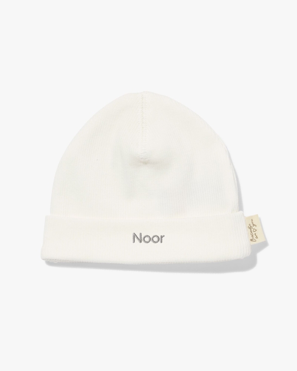 37202566 - newborn muts rib wit
